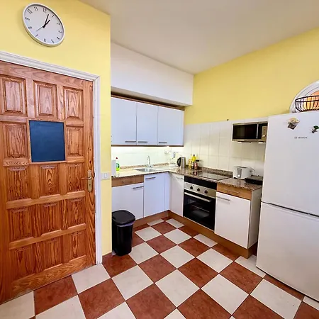 Apartamento 2 Bd With Stunning View Puerto de Santiago (Tenerife)
