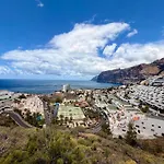 2 Bd With Stunning View