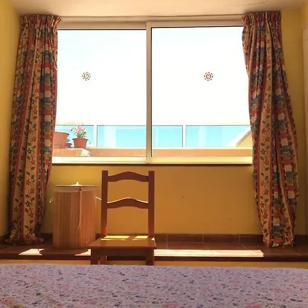 2 Bd With Stunning View 公寓 *